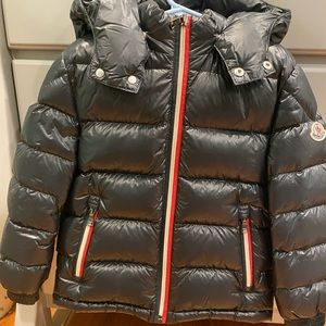 Moncler puffer coat - Navy Blue - boys size 5